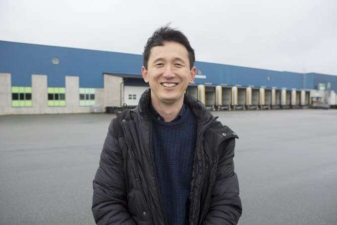 Hankook d&auml;ck &ouml;ppnar centrallager i N&auml;ssj&ouml;