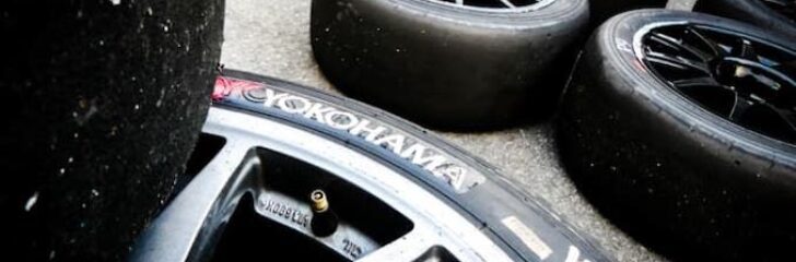 däck yokohama racingdäck