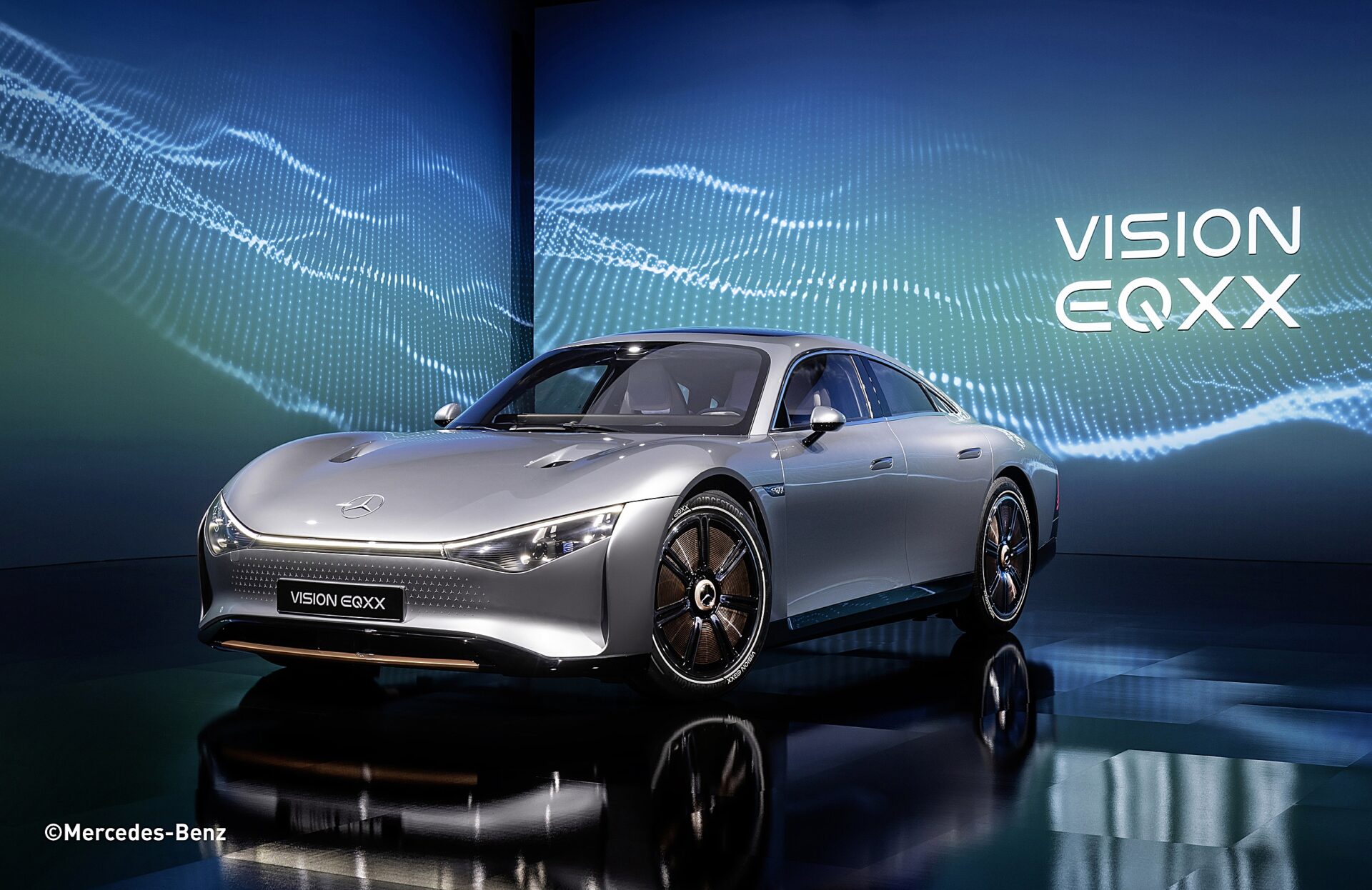 Bridgestone utvecklar däck för Mercedes VISION EQXX