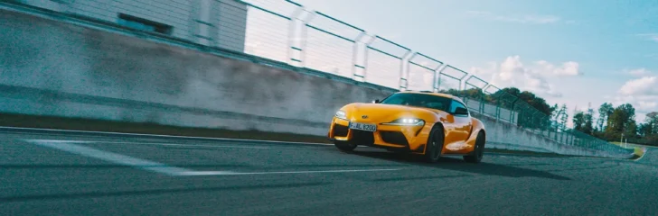 Falken AZENIS RS820 däck