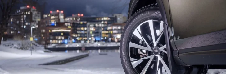 Nokian dubbdäck on-demand grip