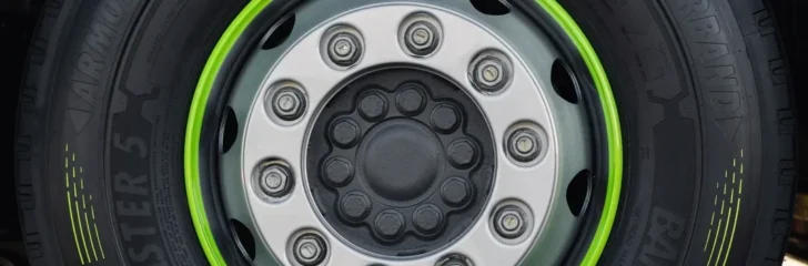 csm_Maxion-Wheels_Green-CVS_Daimler-reECONIC_02_mid-size_ffaf736e6c