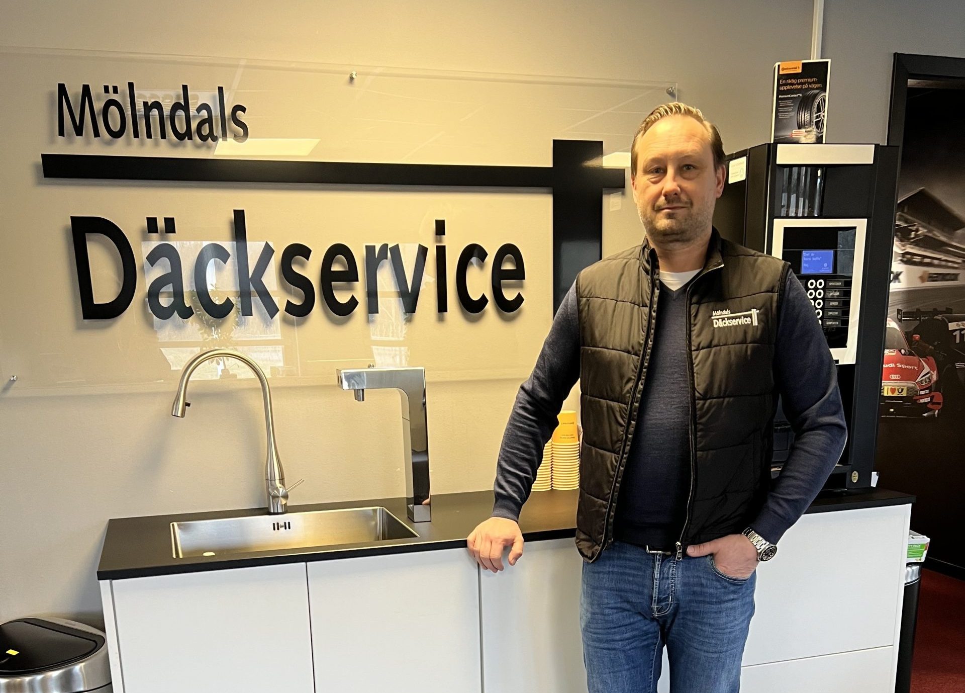 Magnus-Stenblock-AutoCap-Group