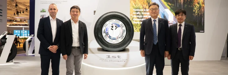 20260914_First_pre-production_tyre_from_new_factory_01