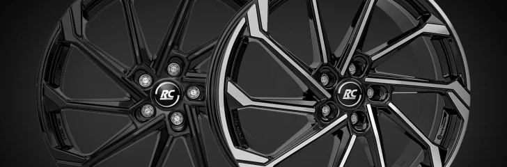 Brock RC36 Shiny Black - Black Full Polish 1 WEB_0